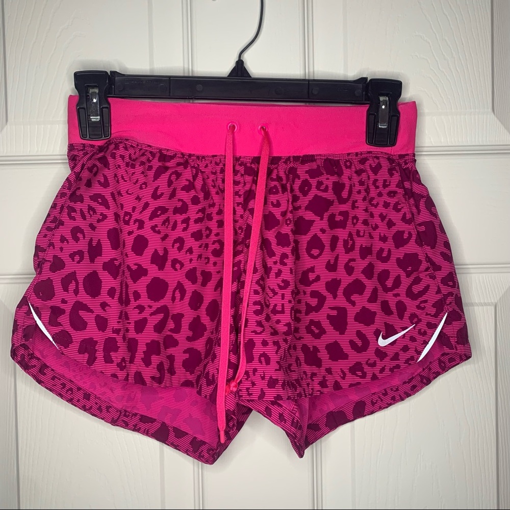 NIKE Pink Dri-FIT Shorts With POCKETS Small